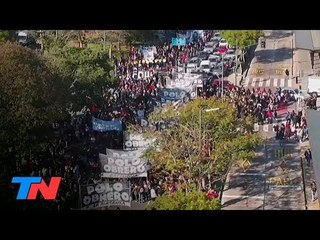 La avenida 9 de Julio, imposible: caos en el tránsito por una serie de protestas en CABA