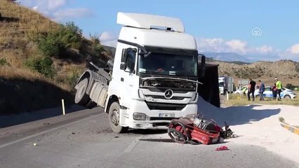 Tırın çarptığı motosiklet sürücüsü hayatını kaybetti