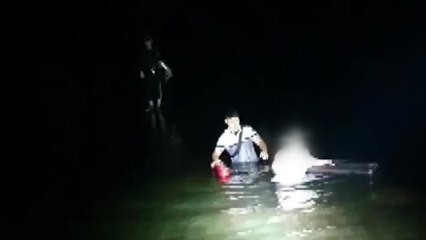 해경, 갯바위 낚시 중 고립 20대 2명 구조 / YTN