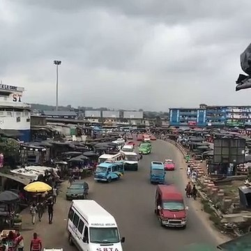 Regardez cette belle vue d'Abidjan capturé par un professionnel. Superbe vue !