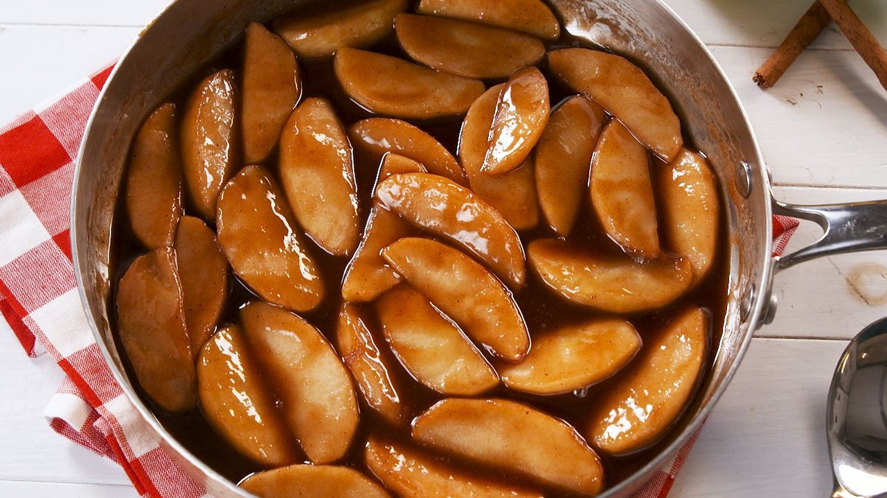 Forget Apple Pie, This Year It's All About FRIED APPLES