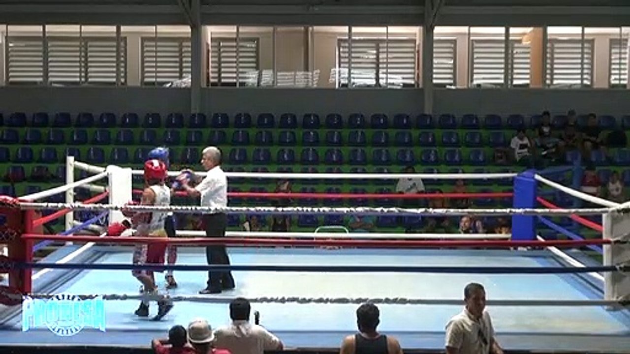 Edwin Mercado VS Justin Urbina - Boxeo Amateur - Miercoles de Boxeo
