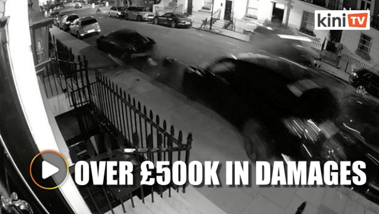 Racer crashes into luxury cars after losing control of vehicle in Chelsea