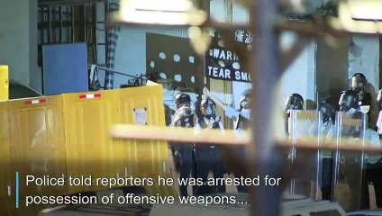 HK cops fire tear gas at angry crowds surrounding police station