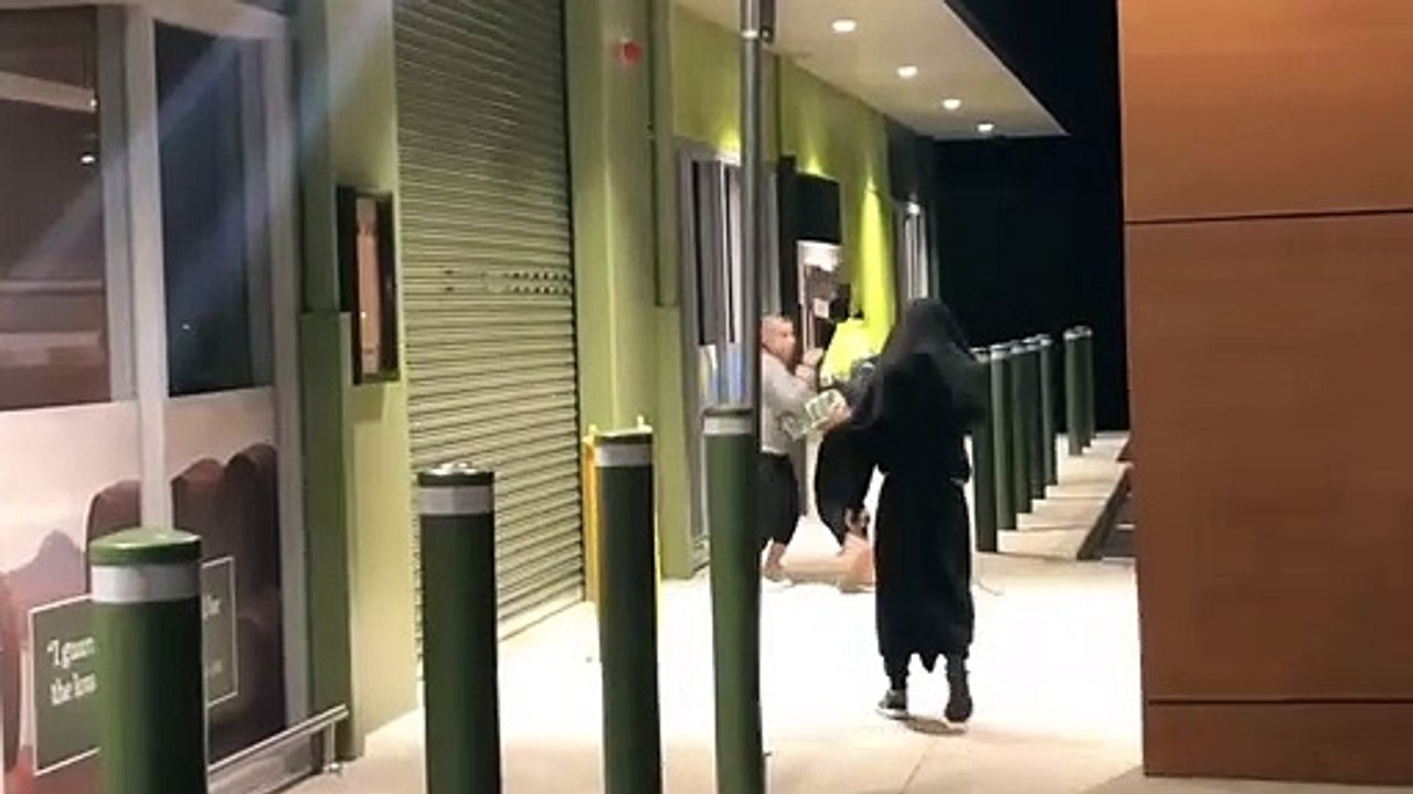 Böyle Şakalar Görülmedi 2019 , en komik videolar , en korkunç şakalar adlı videonun kopyası