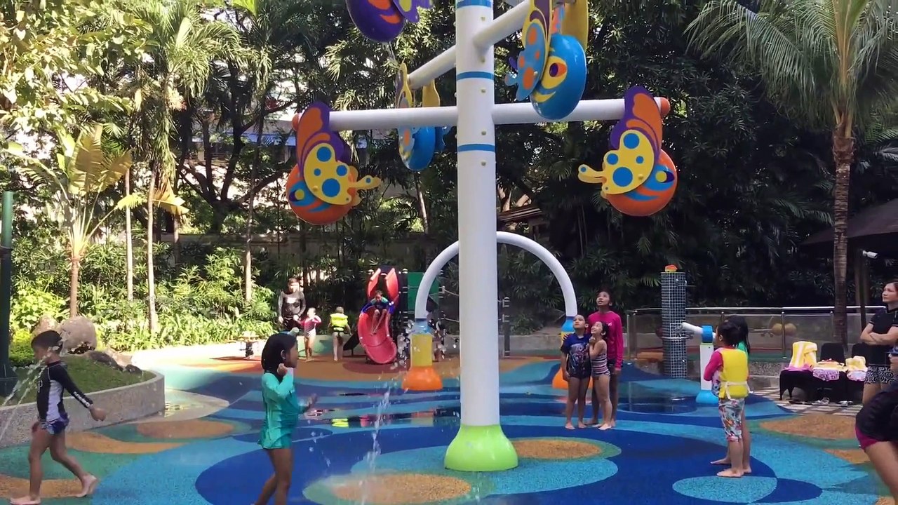Shangri-La WATER PARK Edsa Plaza Hotel Manila Playground Swimming || Keith's Toy Box