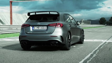 Mercedes-AMG A 45 S 4MATIC+ Trailer