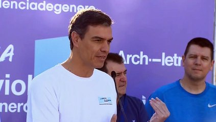 Sánchez defendió "hablar en positivo" de la violencia de género: lo que ahora el PSOE critica a la Junta