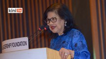 Banyak lagi benda lain yang penting berbanding kereta terbang, kata Rafidah