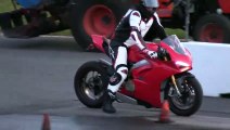 H2 Ninja vs Ducati Panigale V4 drag race superbike