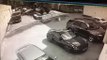 VÍDEO: Un camión está a punto de destrozar un Porsche 718 Cayman S, ¡por los pelos!