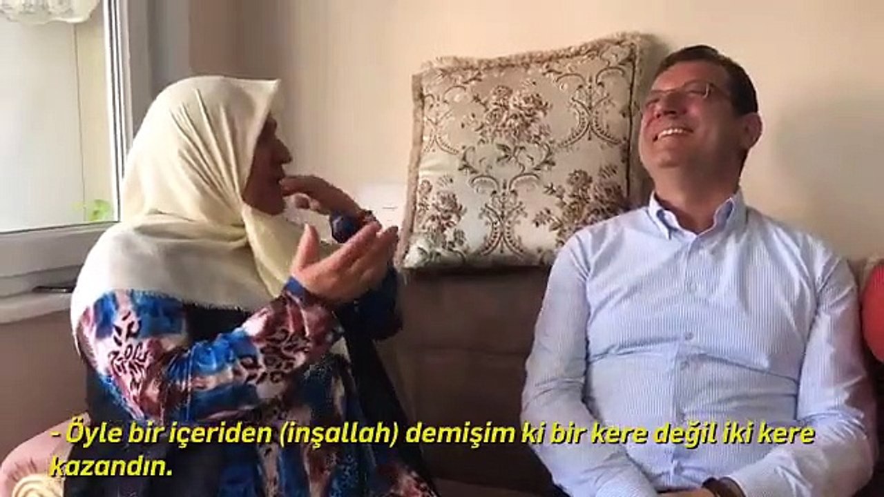 "Sana kete yaparım ama oy vermem" demişti! İmamoğlu Mahzure teyzeyi ziyaret etti, kahkahalar havada uçuştu!