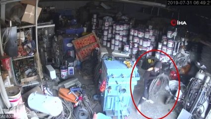 Tuzla'da 250 bin liralık kablo soygunu kamerada