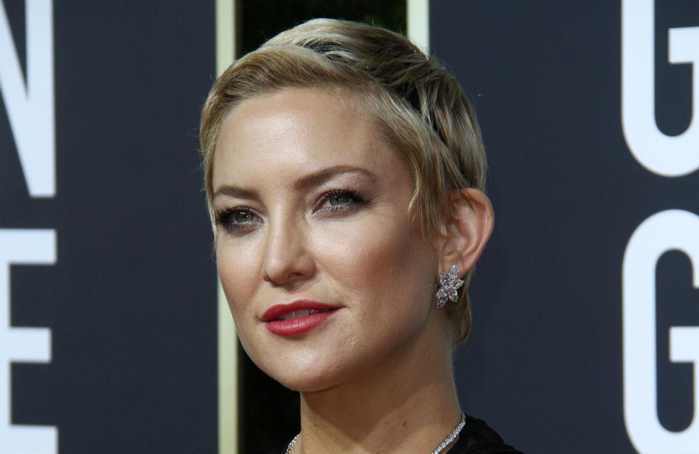 Kate Hudson loves getting naked