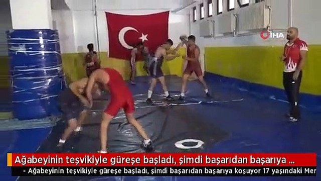 Ağabeyinin teşvikiyle güreşe başladı, şimdi başarıdan başarıya koşuyor
