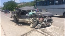 Report TV - 'Mitsubishi' përplas autobusin e linjës Korçë-Miras, tre të plagosur
