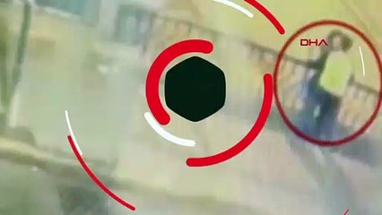 Dağcı çift öpüşürken yere çakıldı