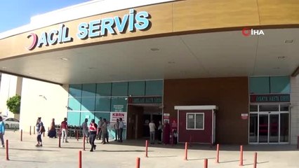 Yanıcı maddeyle oynayan çocuk yüzünden yaralandı