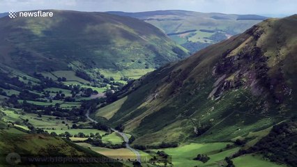 US fighter jets twist and turn through the infamous 'Mach Loop' in Wales