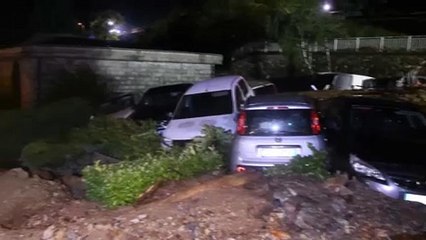 Erdrutsch in Italien: Dutzende Menschen in Sicherheit gebracht