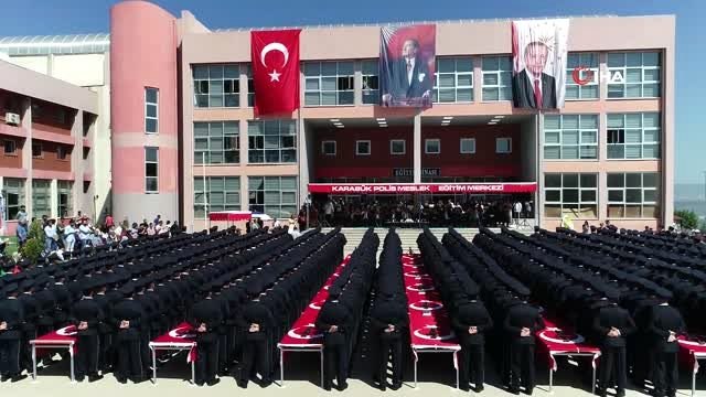 - Karabük POMEM'de 484 polis adayı mezuniyet coşkusu yaşadı