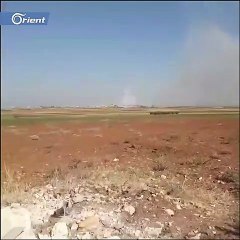 ميليشا أسد وروسيا يحرقان قرية صغير بحماة بالغارات الجوية وقذائف المدفعية