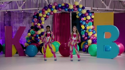 KIDZ BOP Kids - 7 Rings (Dance Along)