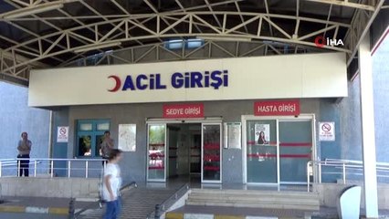 Alışveriş merkezinde kahvaltı yapan 10 kişi hastanelik oldu