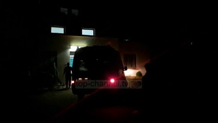 Selenicë/ Humb jetën 47 vjeçari, u gjet nga kalimtarët me tre plumba në trup