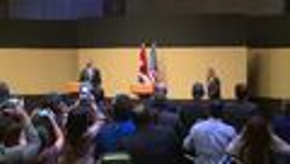 Obama y Castro celebran "nuevo día" en relación EE.UU.-Cuba