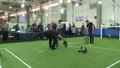 Los robots también juegan fútbol en Irán