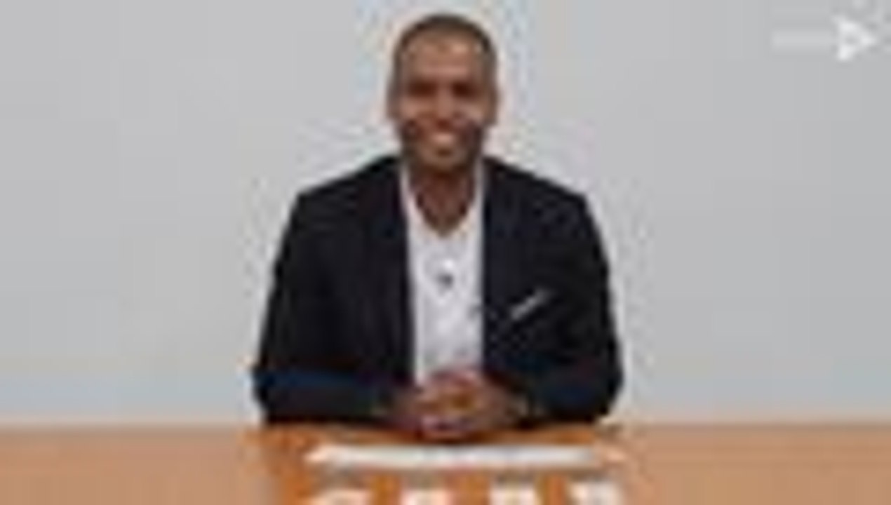 En video: Frank Nicols nos asombra con uno de sus trucos de cartas