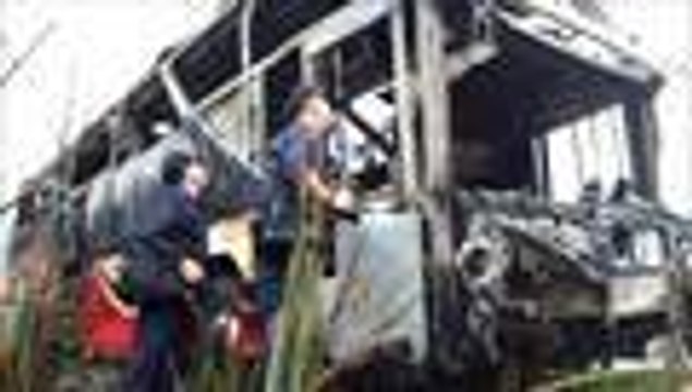En video: 26 personas murieron incineradas tras accidente de bus de turistas en Taiwán