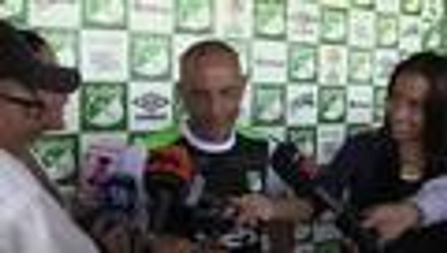 Es un orgullo poder jugar el cl√°sico : M√°yer Candelo