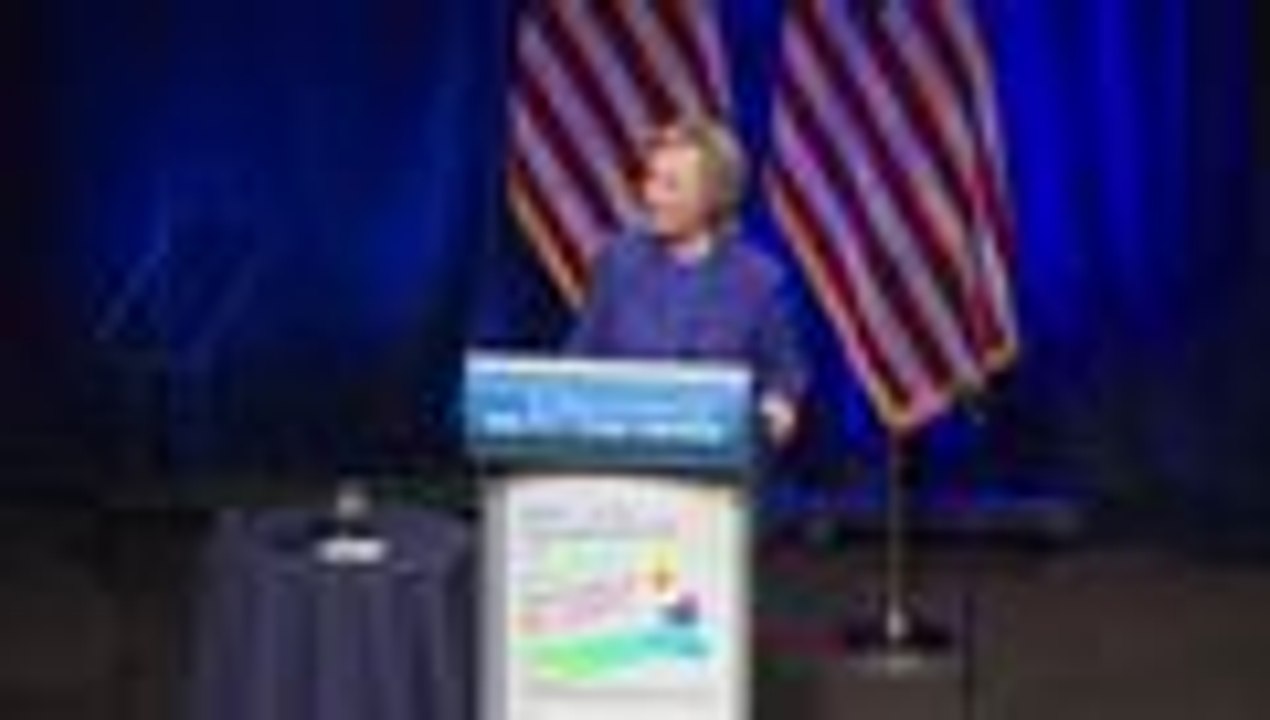 En video: Hillary Clinton confiesa que tras derrota "no quería salir de casa de nuevo"