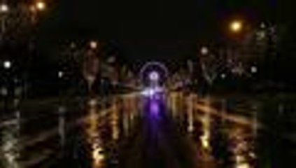 París enciende sus luces de Navidad