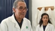 Mexicano crea un antibiótico con piel de rana que cura infecciones en vacas