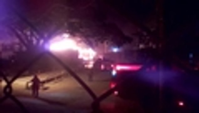 Voraz incendio en una bodega en la recta Palmira - Cali