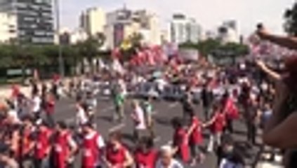 Miles de personas marcharon en Buenos Aires  contra la reunión del G20