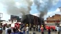 Incendio en ferretería generó alerta en el centro de Palmira