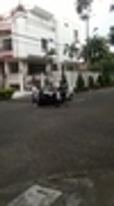 WhatsApp Video 2019-02-04 at 4.11.29 PM.mp4