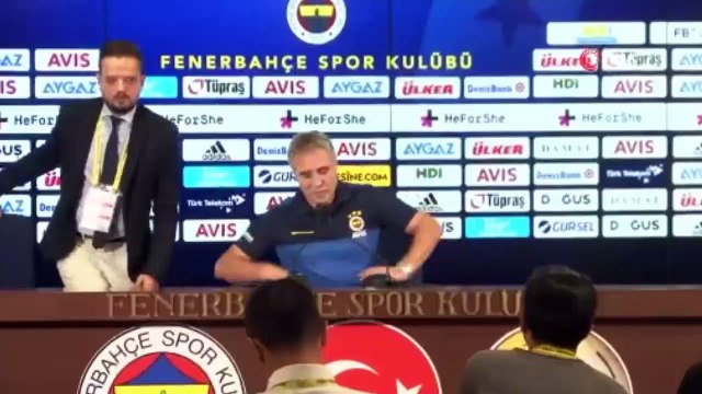 Ersun Yanal: Hücumda iyiyiz ama savunmada sıkıntı yaşıyoruz