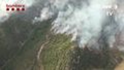 Incendio amenaza 1.200 hect√°reas de bosque en Catalu√±a