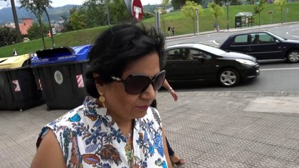 BDMV-165 Aruna & Hari Sharma at Enekuri Etorb., 6 48014 Bilbo, Bizkaia Aug 04, 2019