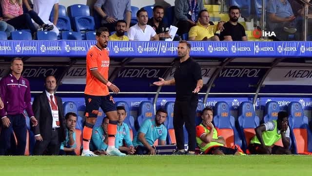 UEFA Şampiyonlar Ligi: Medipol Başakşehir - Olympiakos maçından kareler -2-