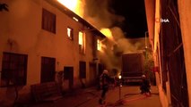 Bursa'da tekstil fabrikası alev alev böyle yandı