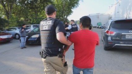 El ICE detiene en Misisipi a 680 inmigrantes en la mayor redada en una década