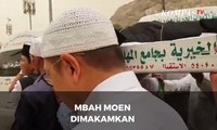 Mbah Moen Dimakamkan