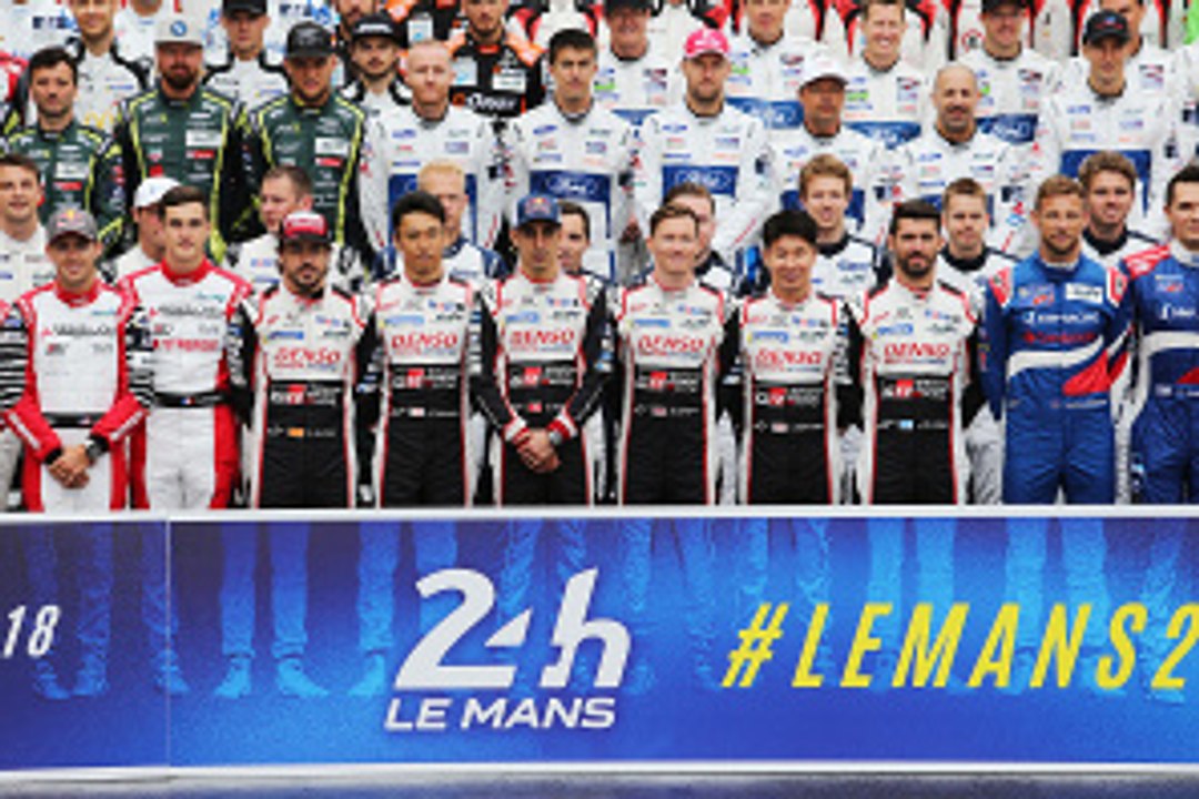 El uniforme de los pilotos de 24h de Le Mans