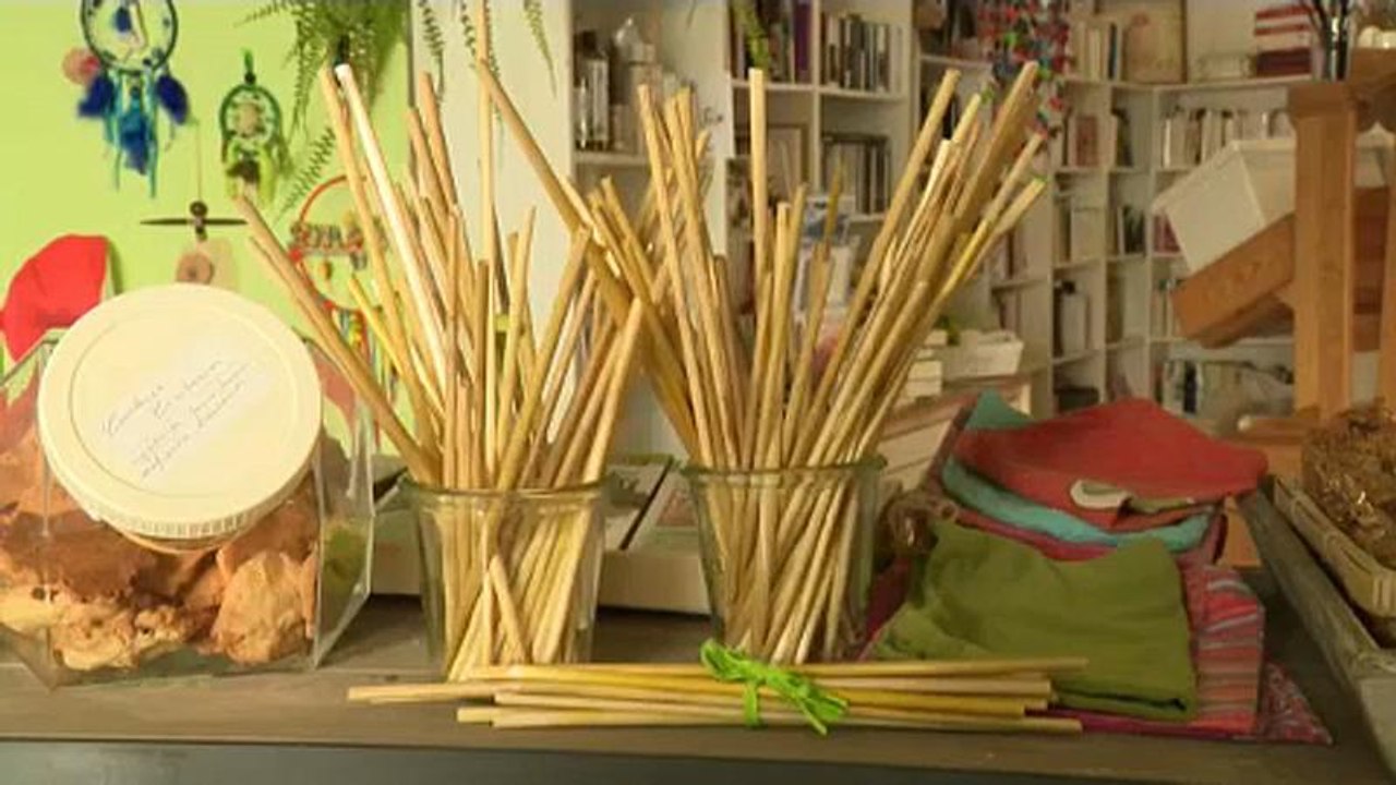 Des pailles en vraie paille pour remplacer le plastique